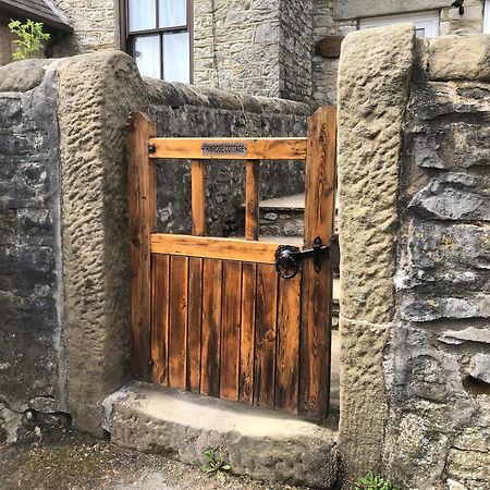Primrose Cottage - Tideswell, Peak District Экстерьер фото